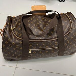 AUTHENTIC LOUIS VUITTON Monogram Neo Eole Monogram Canvas 55 Bag Rolling Luggage
